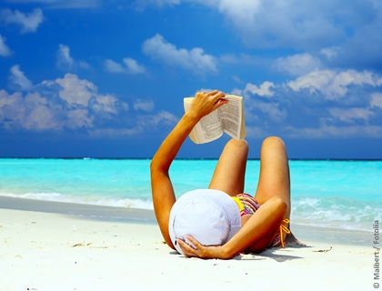 lire sur la plage